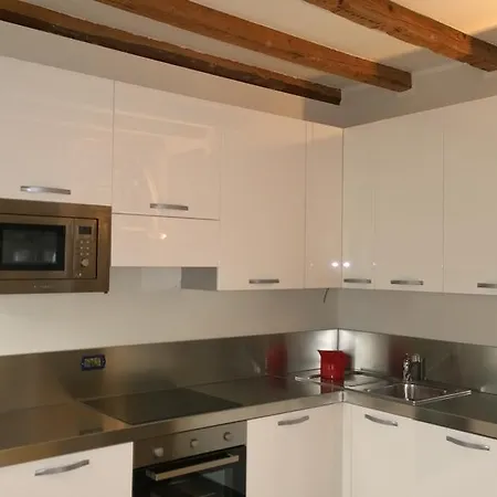 Three Bedrooms Amazing Lake View Apartment Lugano