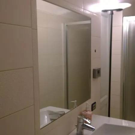 Three Bedrooms Amazing Lake View Apartment Lugano