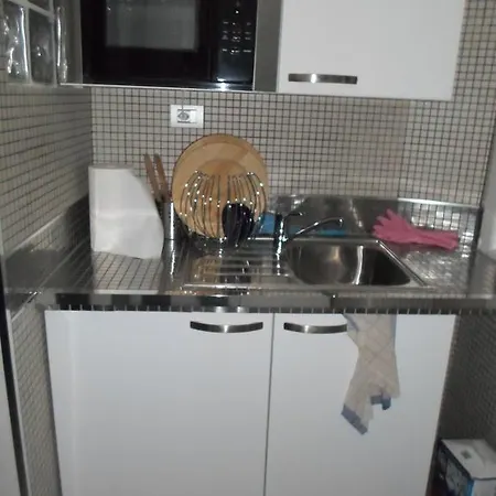 Three Bedrooms Amazing Lake View Apartment